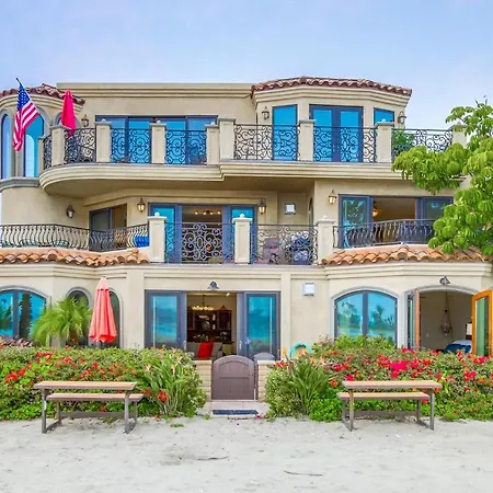 Bay Villa #3904